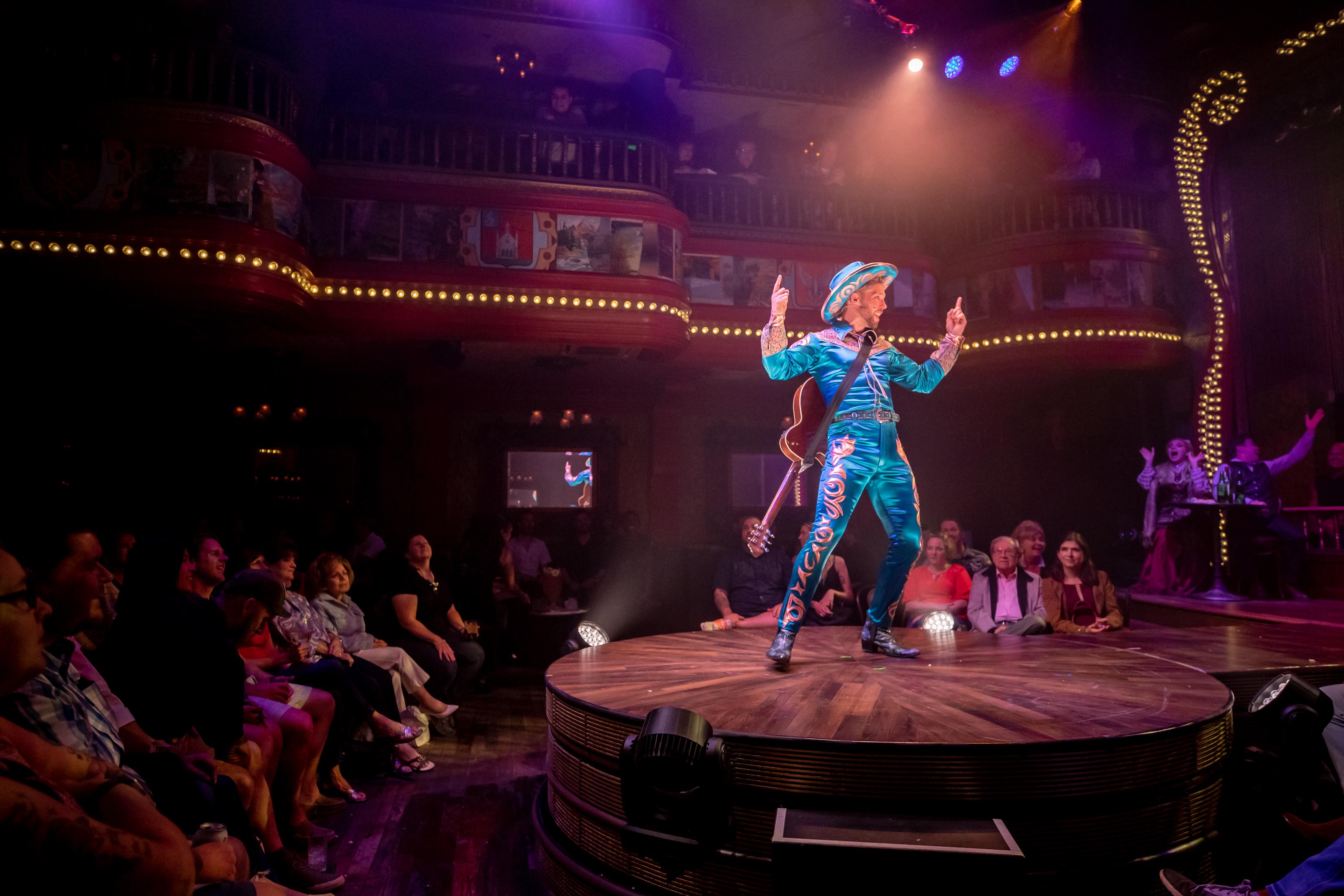 The Venetian Resort Las Vegas Zewnętrze zdjęcie The 2019 production of The Bus Stop